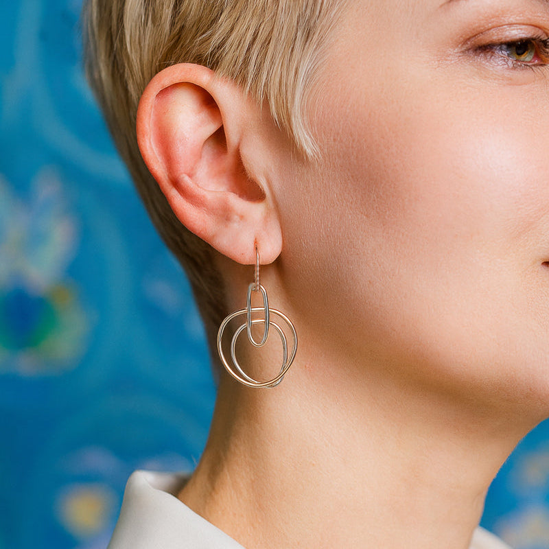 SMALL POOL TWO TONE EARRING