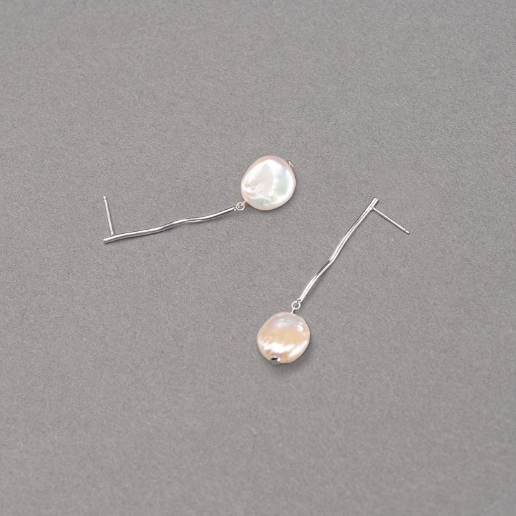 Llife PEBBLE PIERCE（片耳） Kiwi Green Opal Flat Back Piercing 14g, 16g, 18g – Body