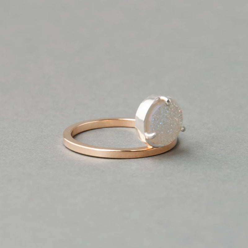 MOMENT RING WITH DRUZY