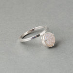 MOMENT RING WITH DRUZY